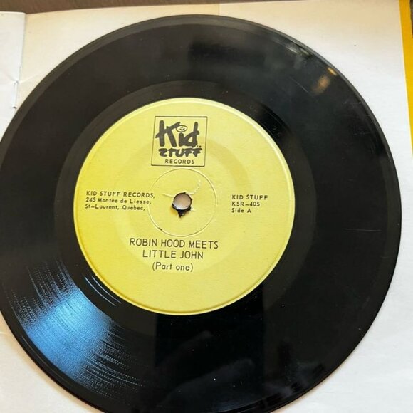 The Story of Robin Hood Meets Little John Kid Stuff Record 45 rpm and Book RARE! - Picture 3 of 8